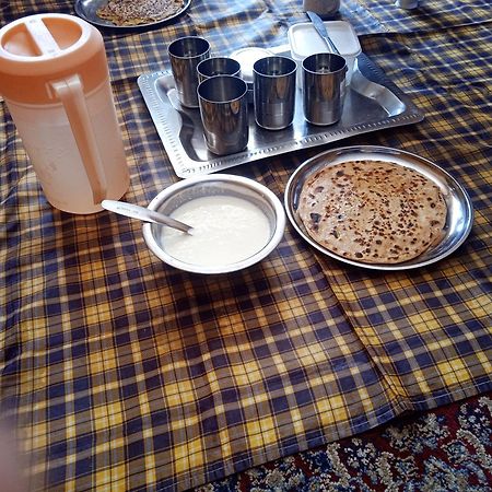 Srīnagar Mir Manzil Bed & Breakfast エクステリア 写真